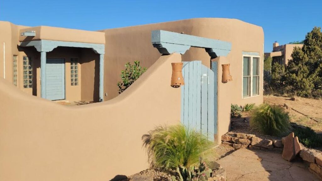 Full re-stucco traditional